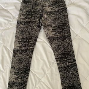 Athleta Elation Glades 7/8 tight